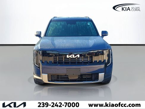 Used 2027 Kia Telluride EX w/ Towing Package FWD image 2