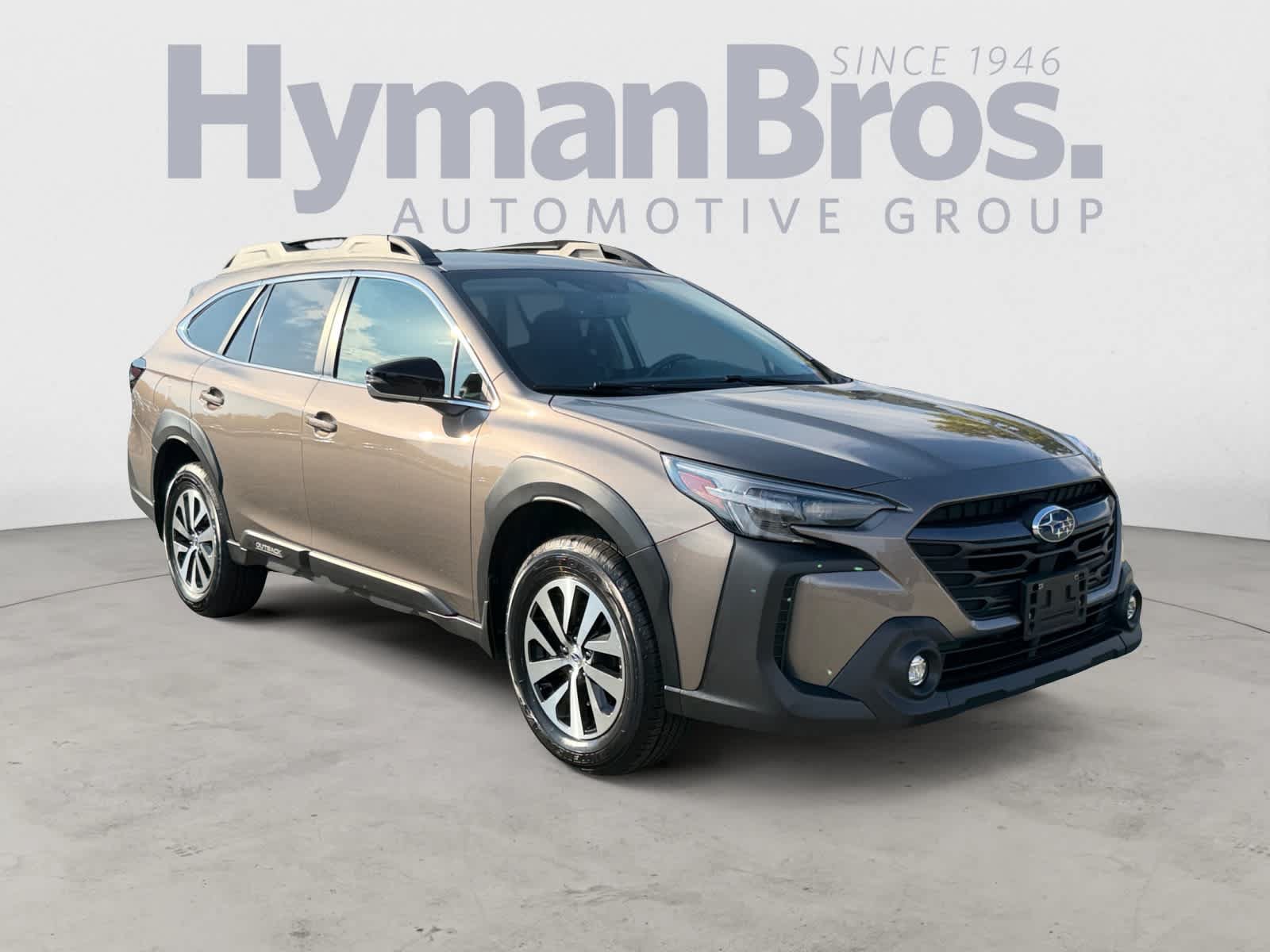 Certified 2024 Subaru Outback Premium AWD/4WD image 1