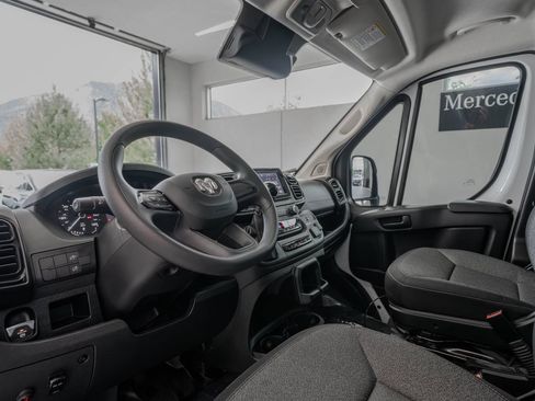 Used 2024 RAM ProMaster 3500 w/ Power Group FWD image 6
