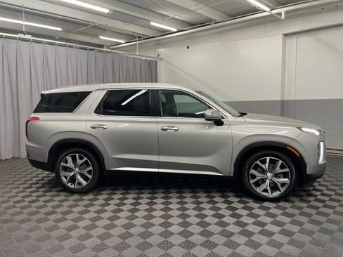 Used 2022 Hyundai Palisade SEL w/ 8P Bench Seat Package image 3