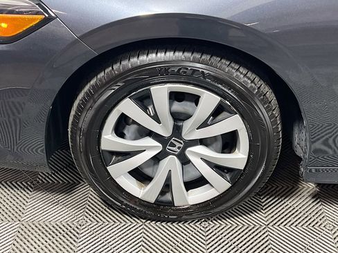 Used 2023 Honda Civic LX image 28