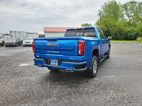 Used 2023 GMC Sierra 1500 AT4 w/ Technology Package AWD/4WD image 6