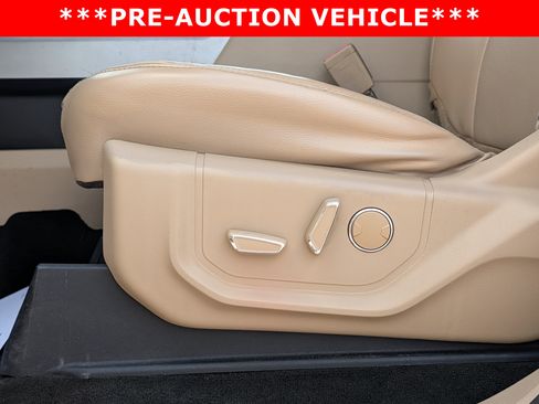 Used 2019 Ford F250 Lariat w/ Lariat Value Package AWD/4WD image 22