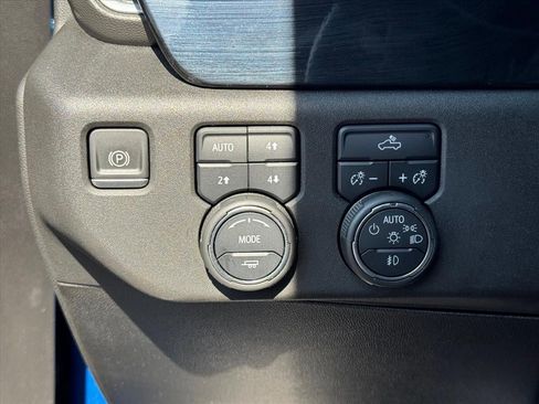 Used 2022 Chevrolet Silverado 1500 RST image 15