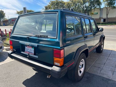 Used 1996 Jeep Cherokee 4WD 4-Door image 11