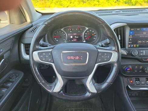 Used 2020 GMC Terrain SLT w/ Preferred Package AWD/4WD image 16