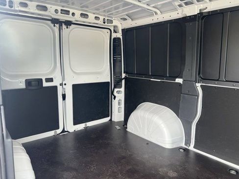 New 2025 RAM ProMaster 1500 w/ Convenience Group image 3