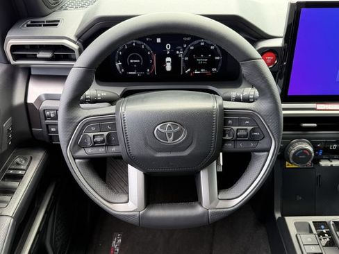 New 2026 Toyota 4Runner TRD Off-Road Premium AWD/4WD image 14