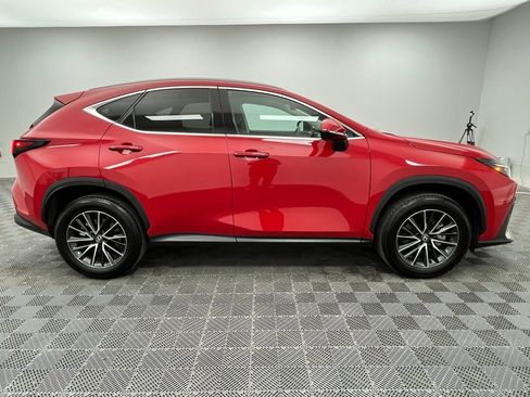 Used 2024 Lexus NX 250 FWD image 10