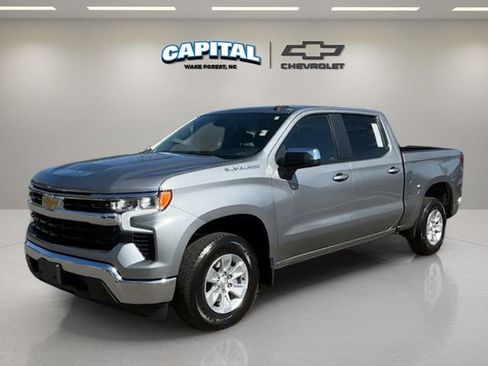 Used 2025 Chevrolet Silverado 1500 LT image 1
