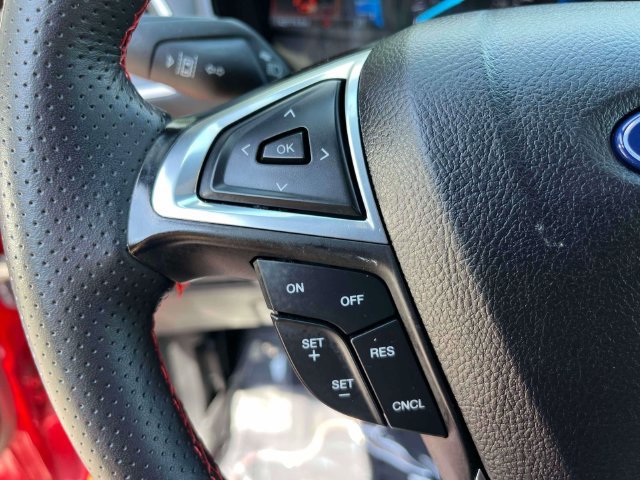 Certified 2024 Ford Edge ST-Line AWD/4WD image 33