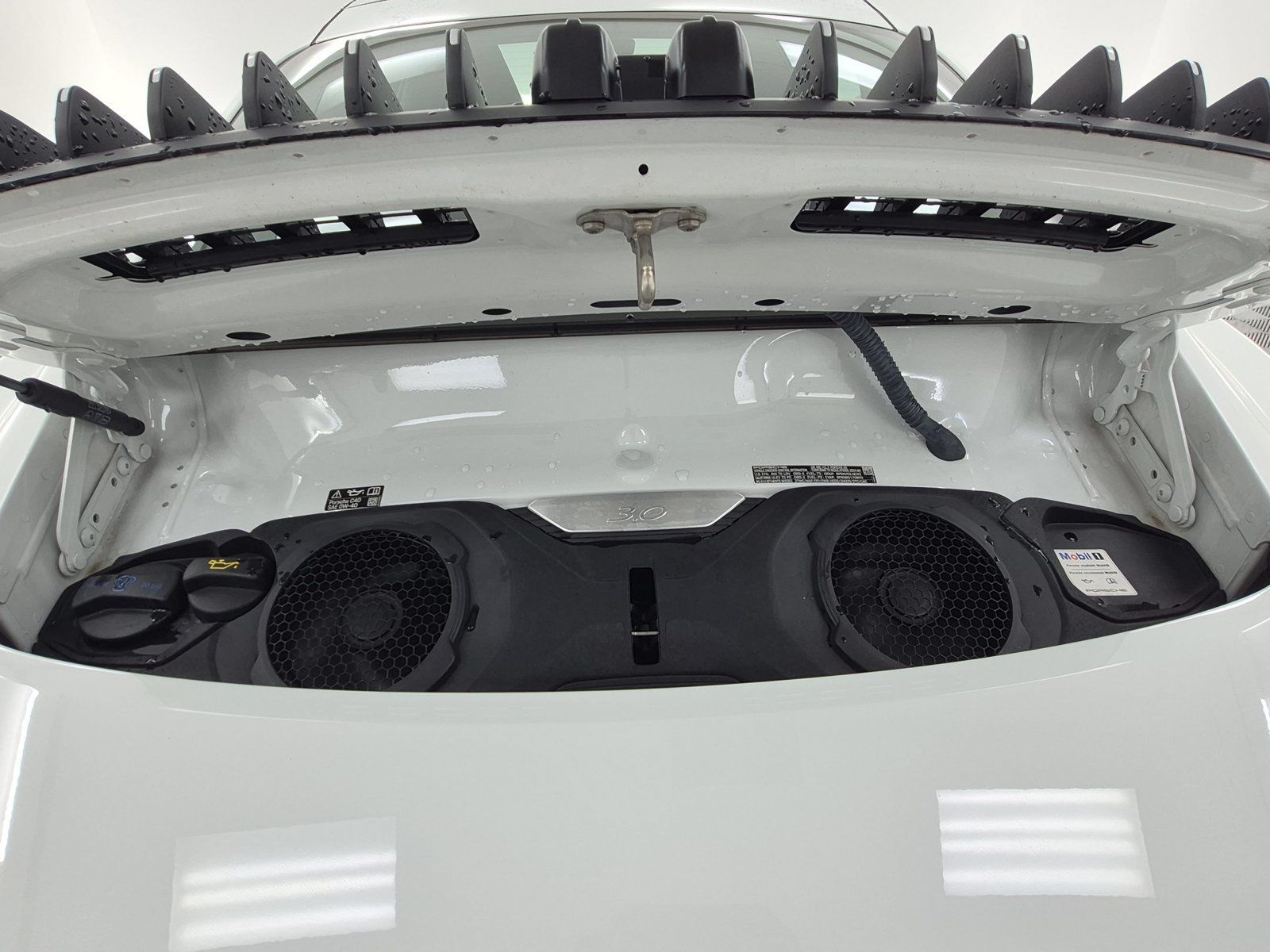 Certified 2024 Porsche 911 Carrera 4 AWD/4WD image 26