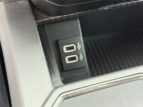 Used 2019 Ford F150 Raptor w/ Equipment Group 802A Luxury AWD/4WD image 31