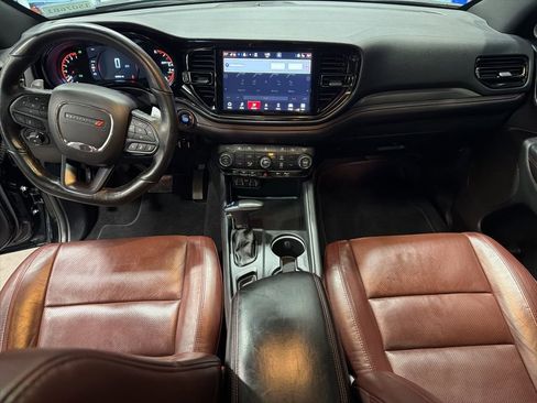 Used 2023 Dodge Durango GT image 4
