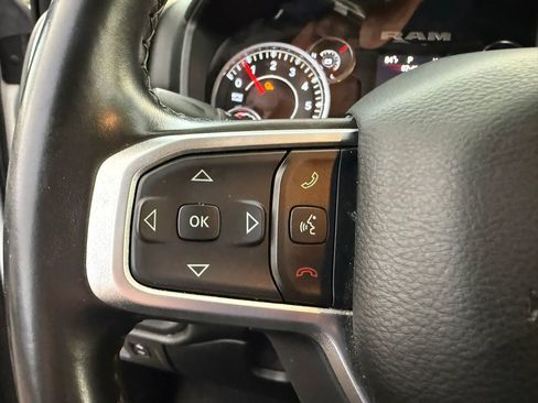 Used 2019 RAM 1500 Big Horn AWD/4WD image 40