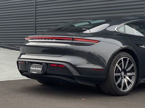 New 2024 Porsche Taycan 4S image 12