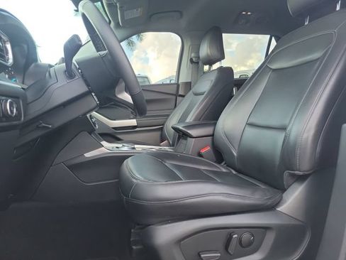 Used 2023 Ford Explorer XLT w/ Equipment Group 202A RWD image 23