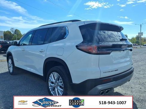 Used 2024 GMC Acadia Elevation image 5