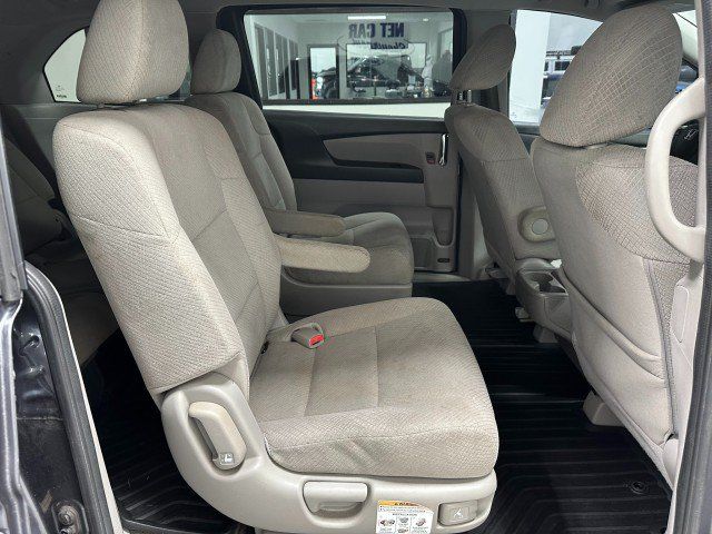 Used 2014 Honda Odyssey LX image 25