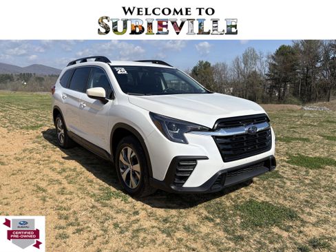 Certified 2025 Subaru Ascent Premium AWD/4WD image 1