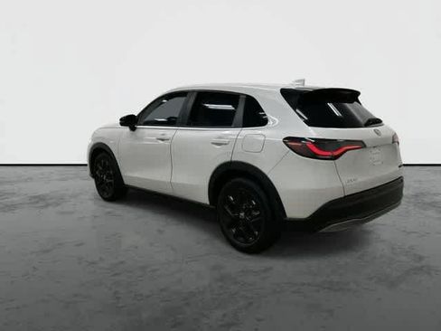 Used 2024 Honda HR-V Sport image 9