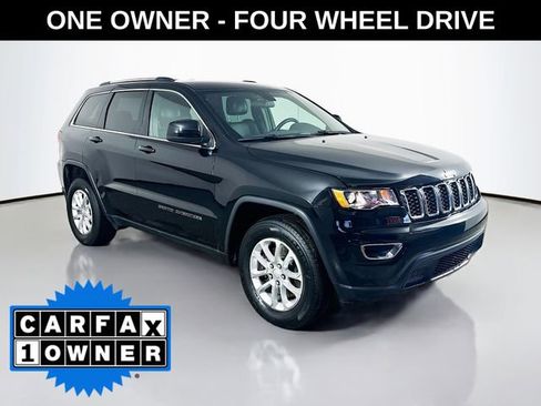 Used 2021 Jeep Grand Cherokee Laredo X AWD/4WD image 2