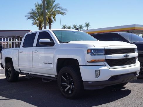 Used 2016 Chevrolet Silverado 1500 LT w/ All Star Edition AWD/4WD image 3