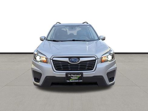 Used 2020 Subaru Forester Premium image 2