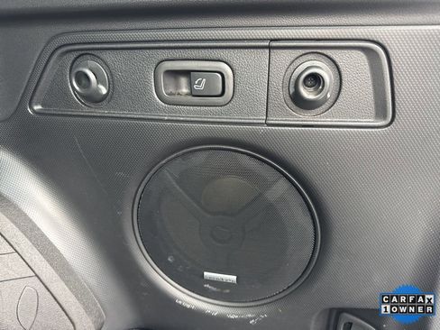 Used 2023 Subaru Forester Limited image 17