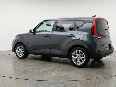 Used 2025 Kia Soul LX w/ LX Technology Package FWD image 6