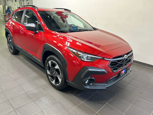Used 2024 Subaru Crosstrek 2.5i Limited w/ Popular Package #3A AWD/4WD image 2