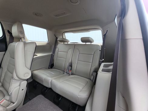Used 2017 GMC Acadia Denali FWD image 23