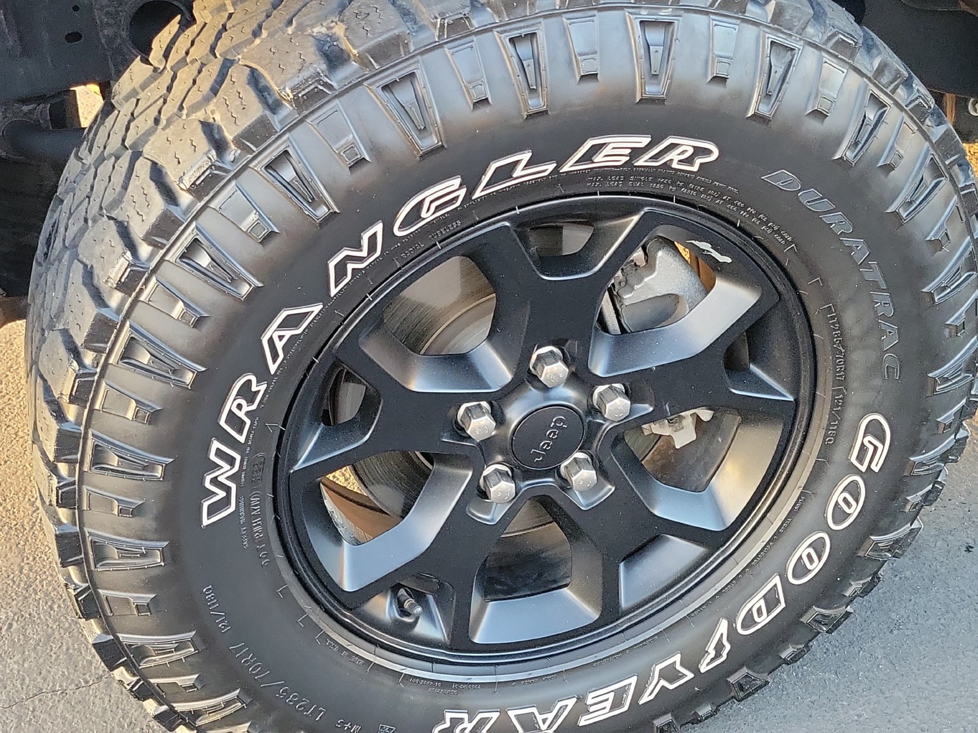 Certified 2023 Jeep Wrangler Unlimited Sport AWD/4WD image 5