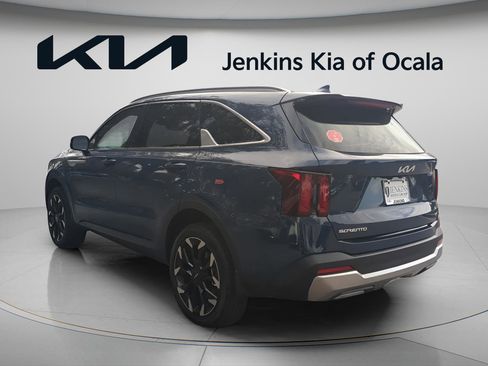 New 2026 Kia Sorento EX image 5