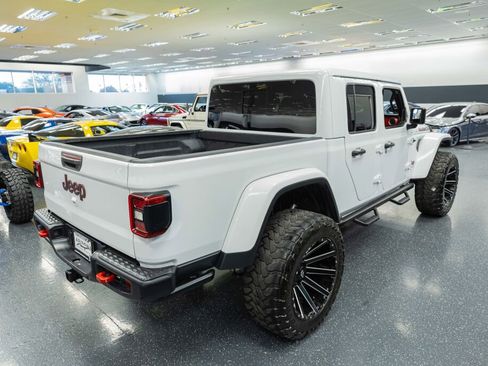 Used 2020 Jeep Gladiator Rubicon image 7