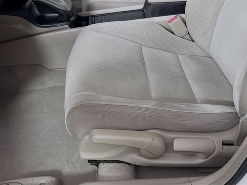 Used 2010 Honda Civic LX image 17