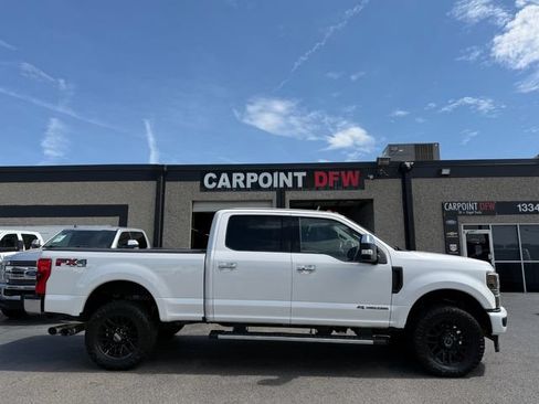Used 2017 Ford F250 Lariat w/ Lariat Ultimate Package AWD/4WD image 8