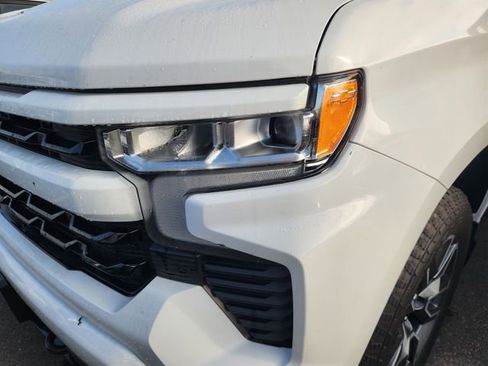 Used 2023 Chevrolet Silverado 1500 RST image 5