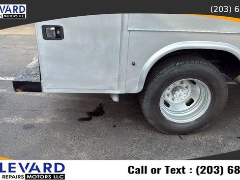 Used 2014 Ford F350 XL image 11