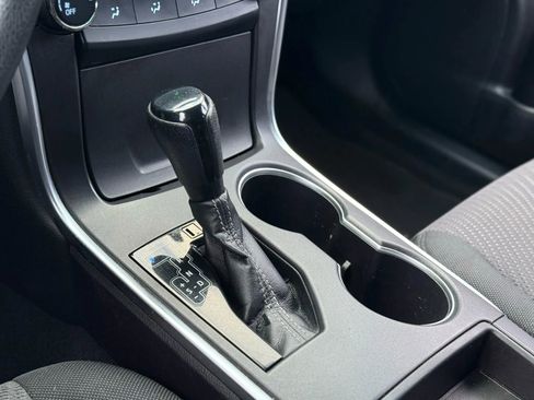 Used 2017 Toyota Camry LE image 17