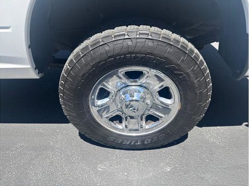 Used 2017 RAM 3500 Tradesman w/ Chrome Appearance Group AWD/4WD image 18