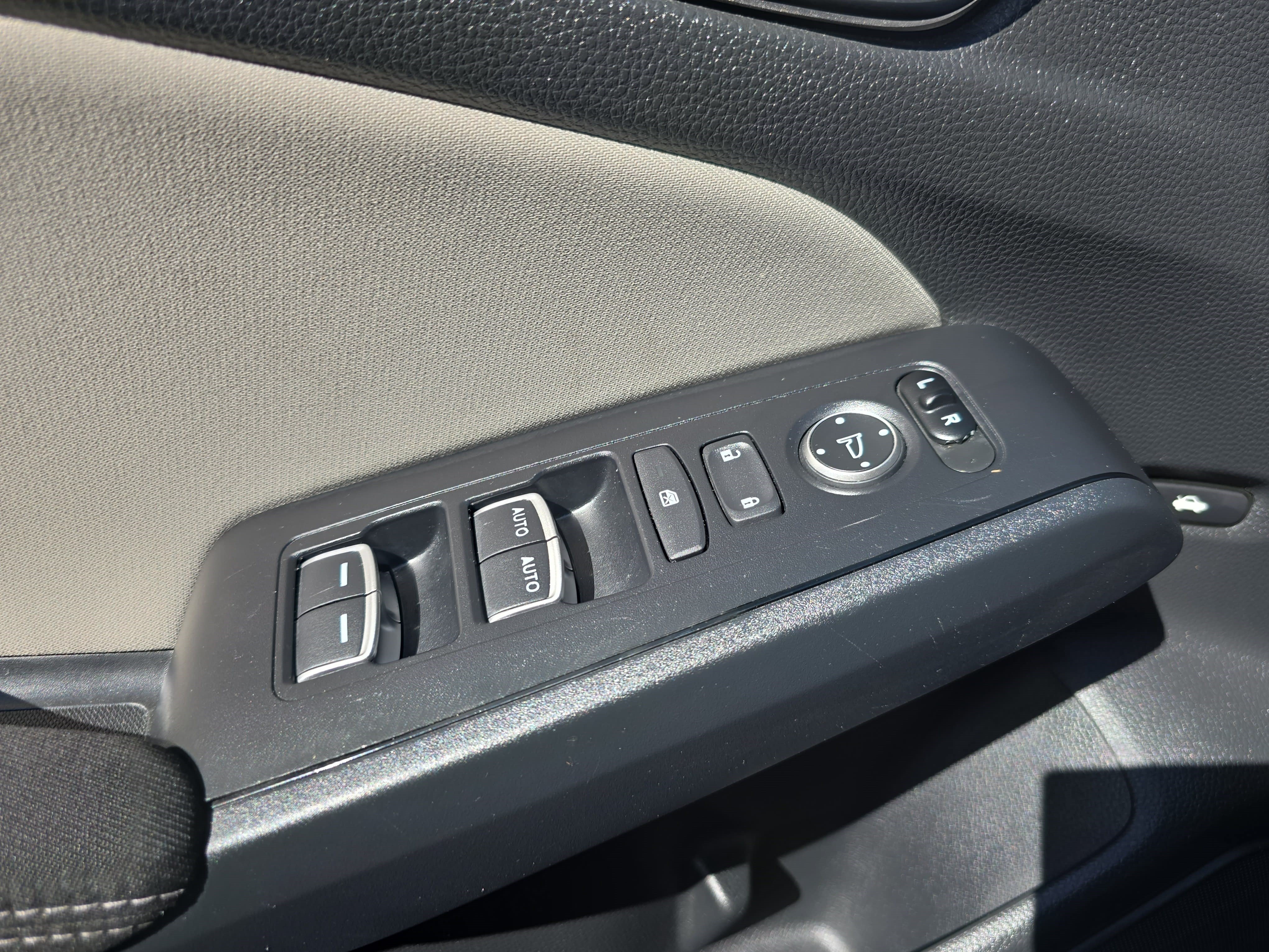 Used 2023 Honda Civic LX image 26