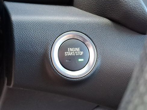 Certified 2022 GMC Terrain SLE w/ Driver Convenience Package FWD image 24