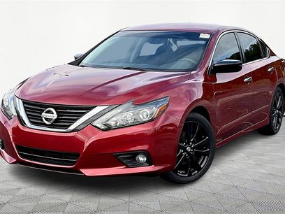 Used 2017 Nissan Altima 2.5 SR w/ Midnight Edition Package