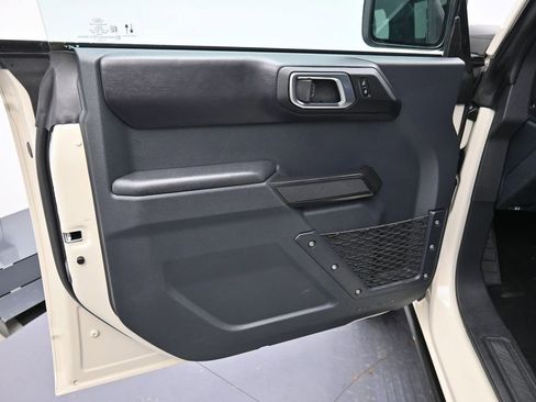 Used 2025 Ford Bronco Badlands AWD/4WD image 10