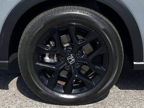 Used 2025 Honda HR-V Sport image 8