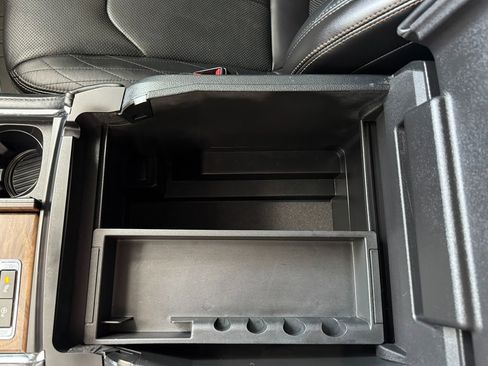 Used 2021 Ford Expedition Max Platinum image 34