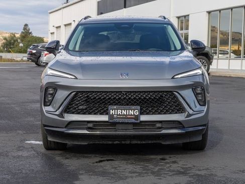 Certified 2025 Buick Envision Sport Touring image 2