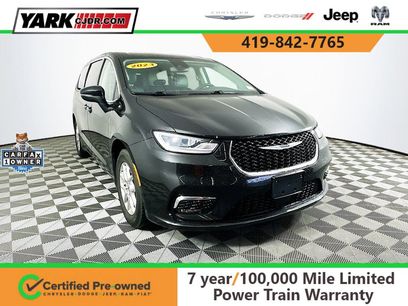 Certified 2023 Chrysler Pacifica Touring-L