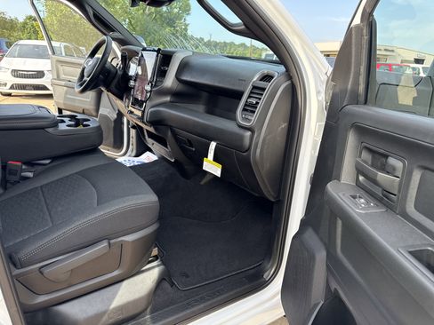 New 2025 RAM 2500 Tradesman image 26